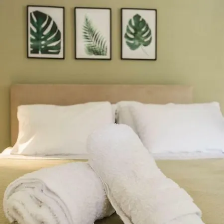 Sofia Apartment *